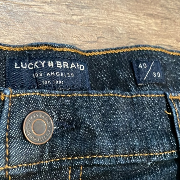 NWOT Lucky Brand Jeans Never Worn Excellent Shape - Picture 3 of 6